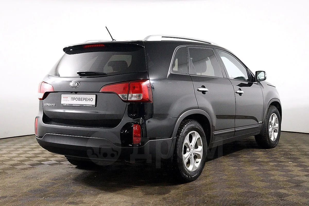 Kia Sorento Image 5